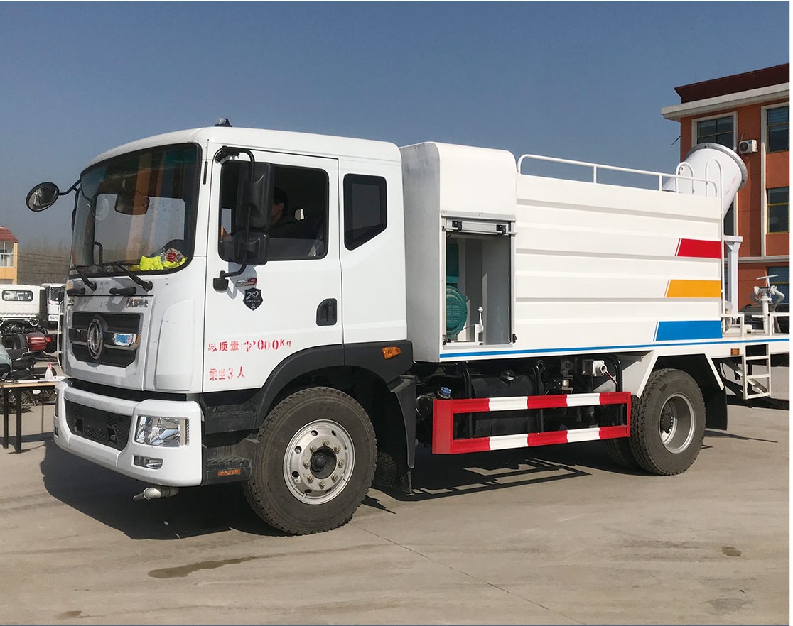 Dongfeng D9 Watering & Dust Suppression Truck