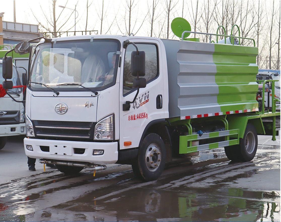 FAW Jiefang Tiger V Watering & Dust Suppression Truck